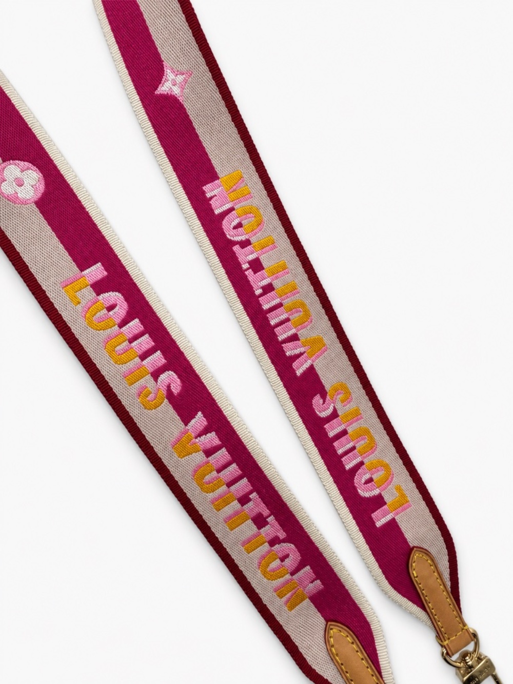 1355 NWT Louis Vuitton Bandoulière Jacquard Shoulder Strap – One Size – Fuchsia - Picture 6 of 15